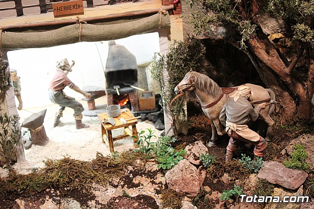 Belenes Iglesia de Santiago y Convento de las Tres Avemaras - Navidad 2018 - 35