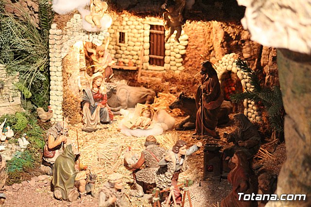 Belenes Iglesia de Santiago y Convento de las Tres Avemaras - Navidad 2018 - 43