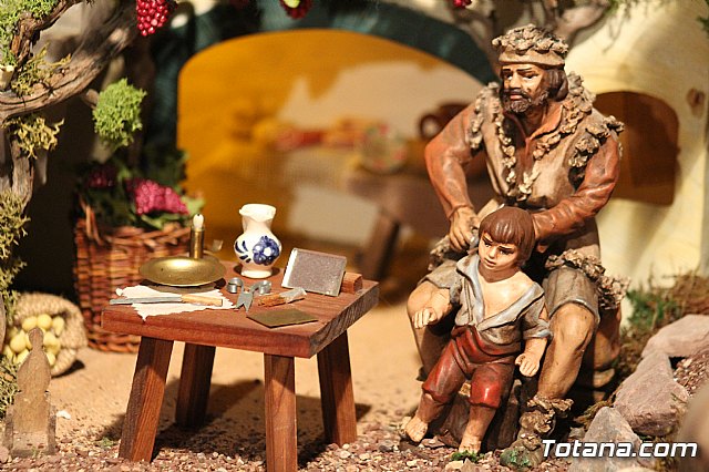 Belenes Iglesia de Santiago y Convento de las Tres Avemaras - Navidad 2018 - 51