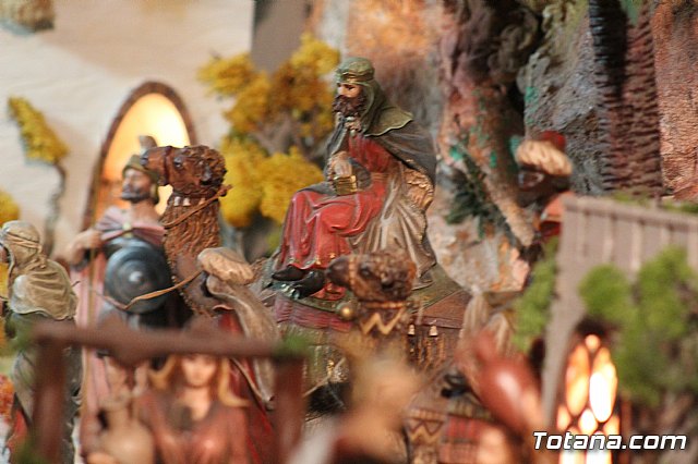 Belenes Iglesia de Santiago y Convento de las Tres Avemaras - Navidad 2018 - 67