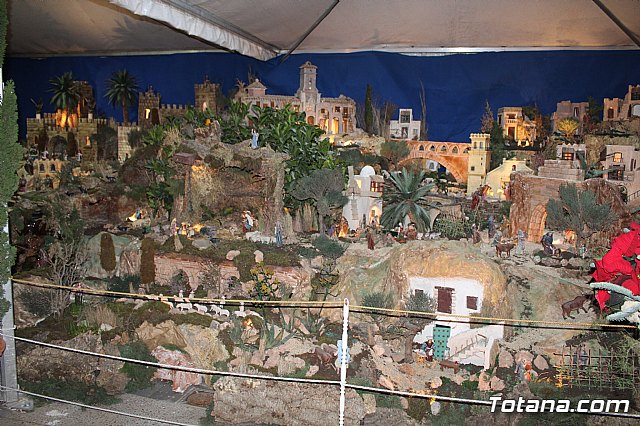 Beln solidario parroquial Santiago el Mayor - Navidad 2021 - 2