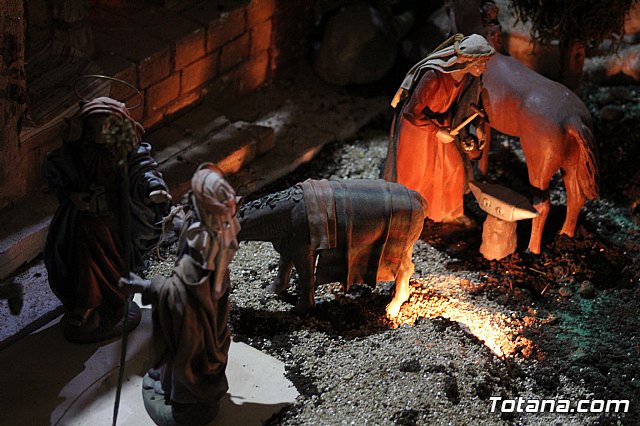 Beln solidario parroquial Santiago el Mayor - Navidad 2021 - 5