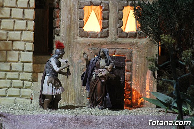 Beln solidario parroquial Santiago el Mayor - Navidad 2021 - 14