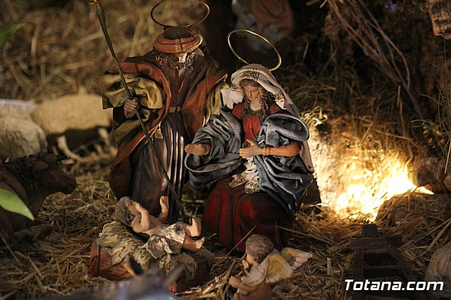 Beln solidario parroquial Santiago el Mayor - Navidad 2021 - 19