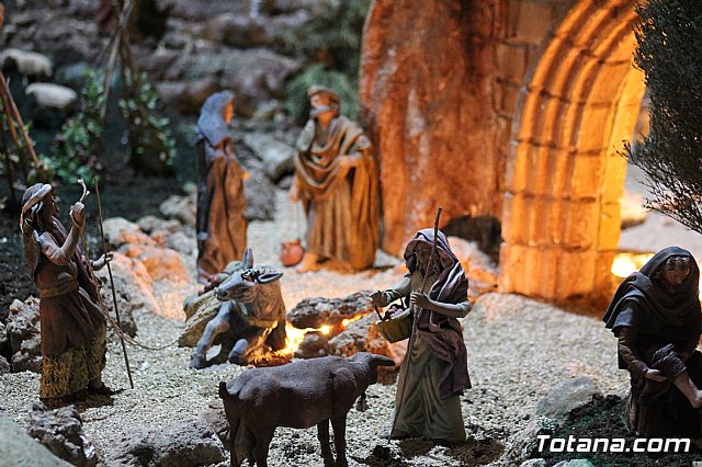 Beln solidario parroquial Santiago el Mayor - Navidad 2021 - 23