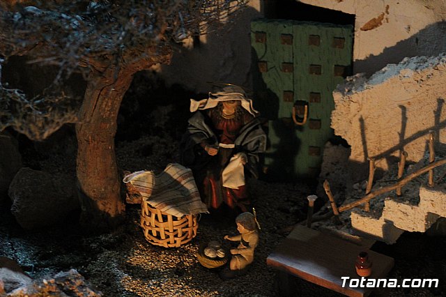 Beln solidario parroquial Santiago el Mayor - Navidad 2021 - 24