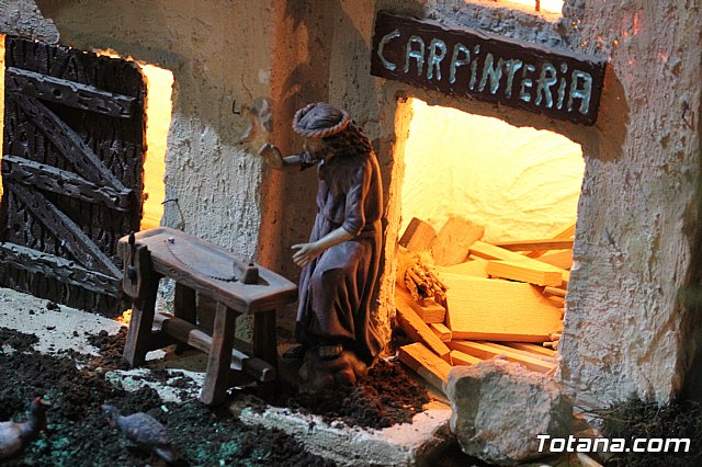 Beln solidario parroquial Santiago el Mayor - Navidad 2021 - 25