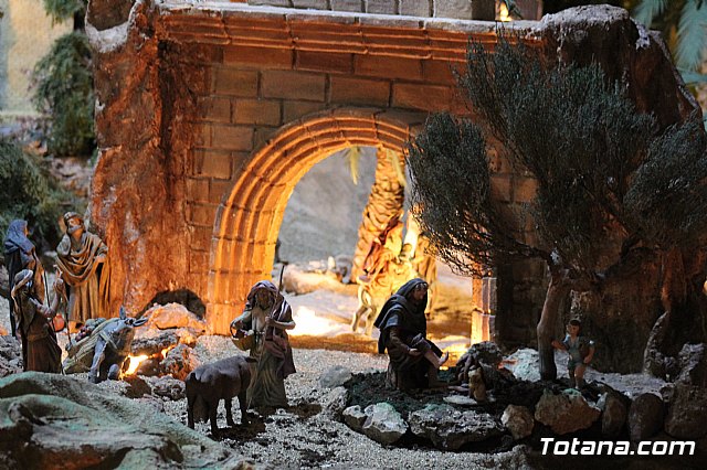 Beln solidario parroquial Santiago el Mayor - Navidad 2021 - 30