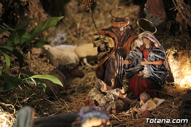 Beln solidario parroquial Santiago el Mayor - Navidad 2021 - 37