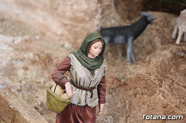 Beln solidario parroquial Santiago el Mayor - Navidad 2021 - 73