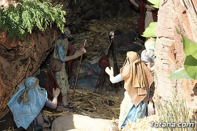 Beln solidario parroquial Santiago el Mayor - Navidad 2021 - 98