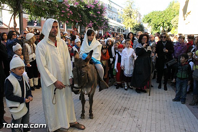 Beln viviente. Parroquia de las Tres Avemaras 2012 - 83