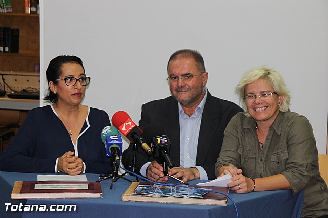 Acto 50 aniversario Biblioteca Municipal - 35