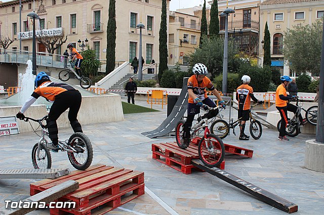 Da de la Bicicleta y exhibicin de Trial  - 131