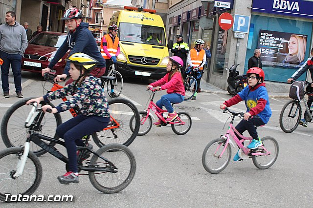 Da de la Bicicleta y exhibicin de Trial  - 220
