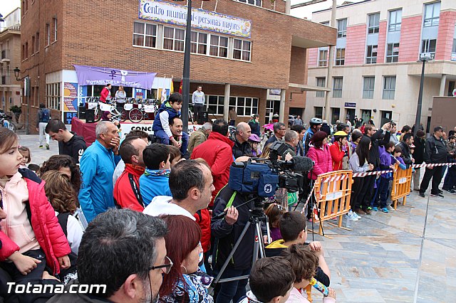 Da de la Bicicleta y exhibicin de Trial  - 425