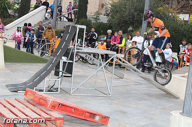 Da de la Bicicleta y exhibicin de Trial  - 432
