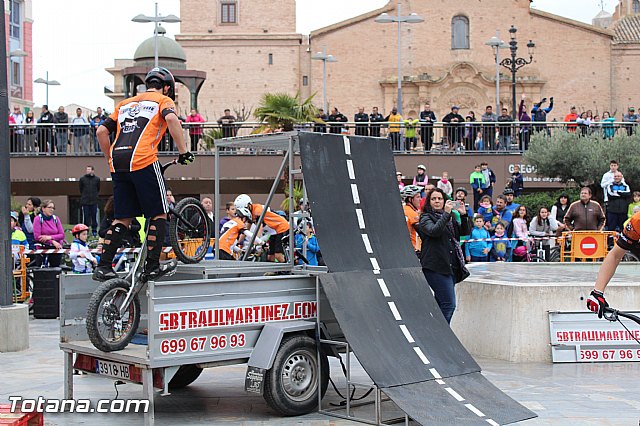 Da de la Bicicleta y exhibicin de Trial  - 448