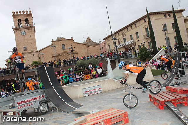 Da de la Bicicleta y exhibicin de Trial  - 450