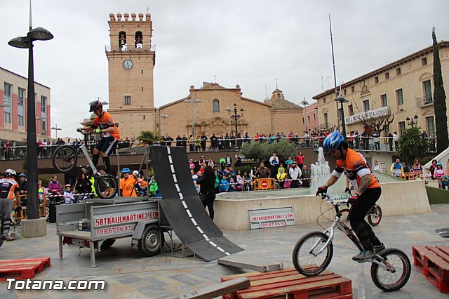 Da de la Bicicleta y exhibicin de Trial  - 452