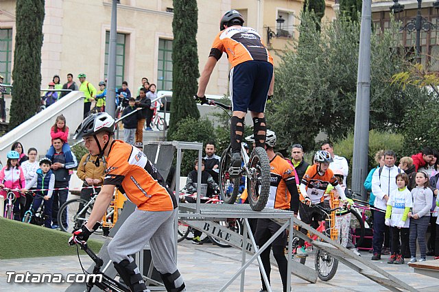 Da de la Bicicleta y exhibicin de Trial  - 471