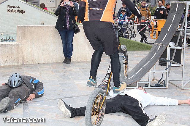 Da de la Bicicleta y exhibicin de Trial  - 515