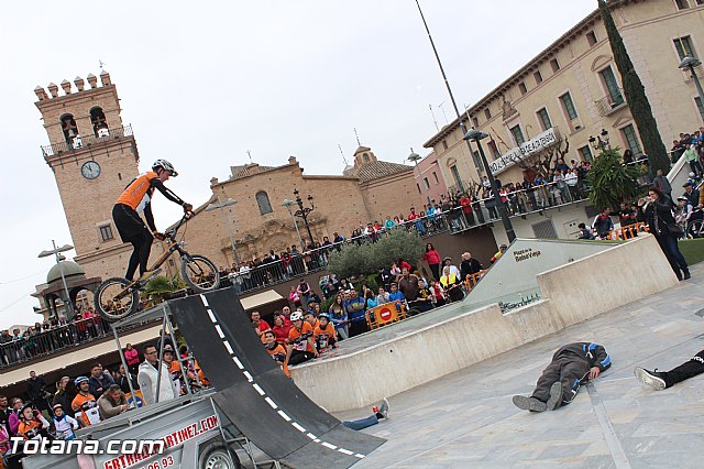 Da de la Bicicleta y exhibicin de Trial  - 524