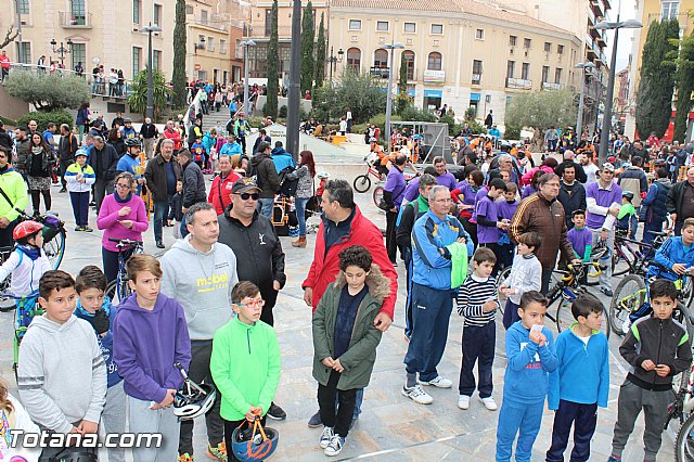Da de la Bicicleta y exhibicin de Trial  - 543