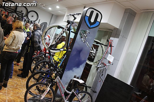 Inauguracin de las nuevas instalaciones de Bike Planet en Totana - 11