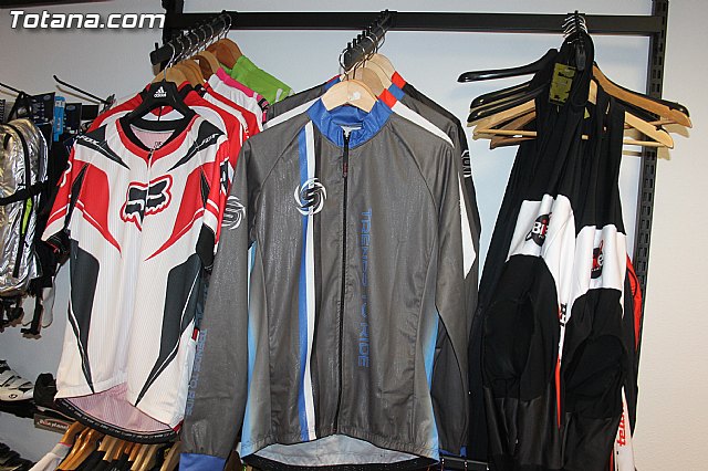 Inauguracin de las nuevas instalaciones de Bike Planet en Totana - 12