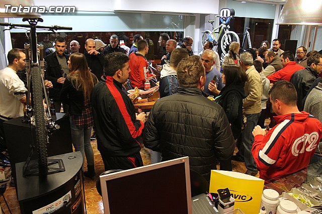 Inauguracin de las nuevas instalaciones de Bike Planet en Totana - 16