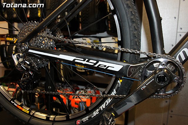 Inauguracin de las nuevas instalaciones de Bike Planet en Totana - 61