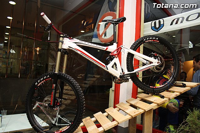 Inauguracin nueva tienda de bicicletas 