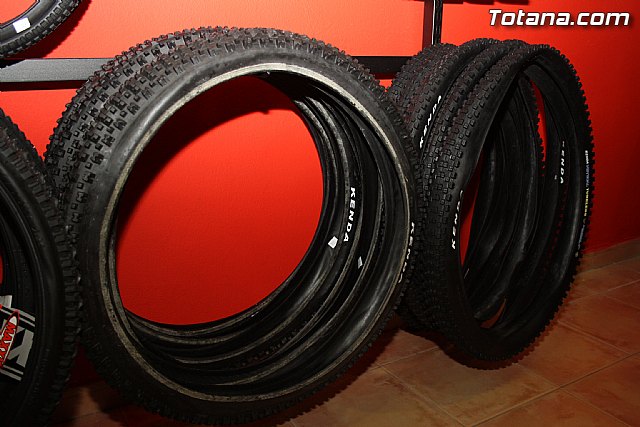 Inauguracin nueva tienda de bicicletas 