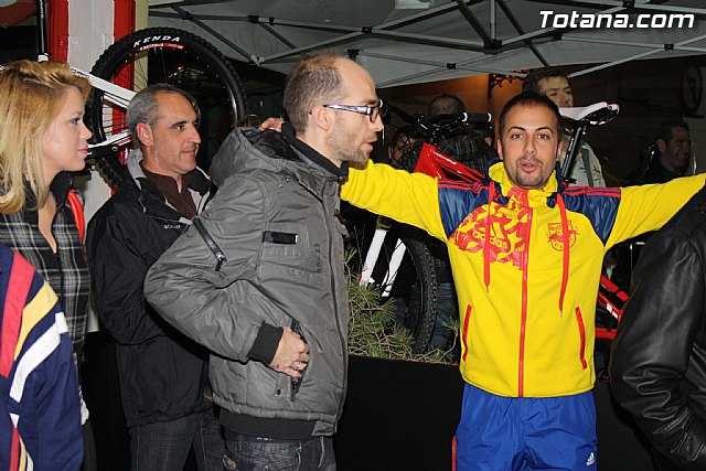 Inauguracin nueva tienda de bicicletas 