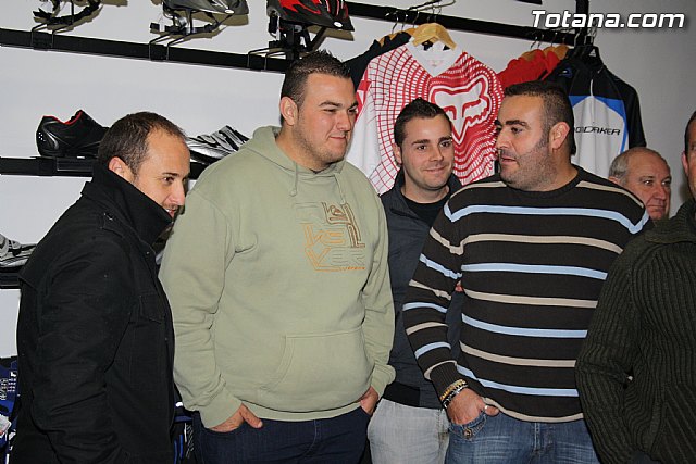 Inauguracin nueva tienda de bicicletas 