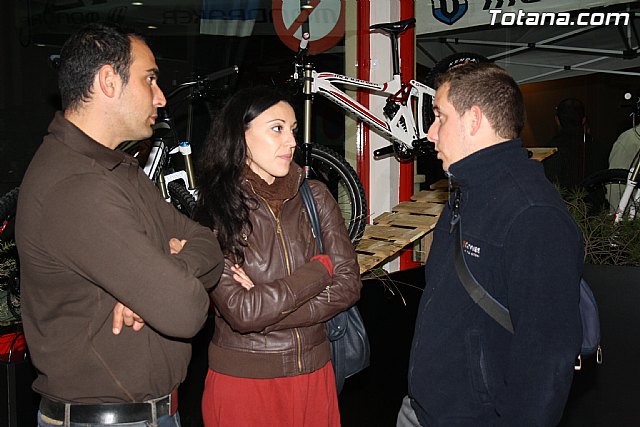 Inauguracin nueva tienda de bicicletas 