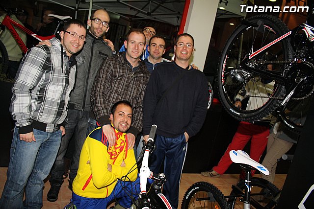 Inauguracin nueva tienda de bicicletas 