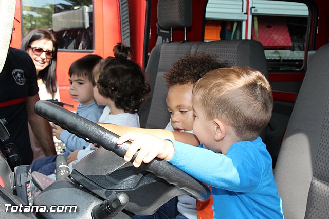 Vehculos de seguridad y emergencias locales 2016 - 97