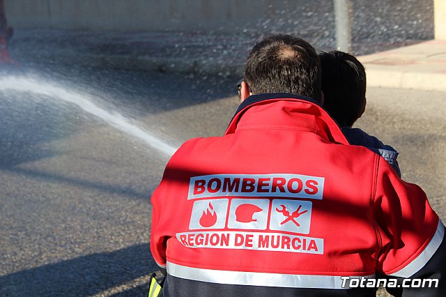 I Campaa de Recogida de Alimentos - Parque de Bomberos de Totana-Alhama  - 16