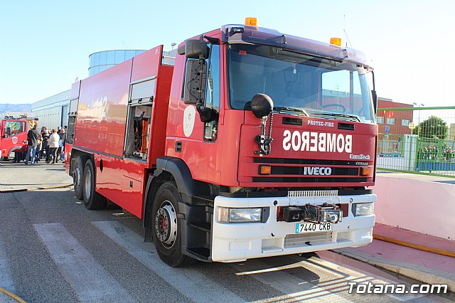 I Campaa de Recogida de Alimentos - Parque de Bomberos de Totana-Alhama  - 17