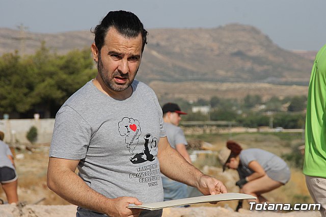 IV Campo de Trabajo Arqueolgico en el yacimiento Las Cabezuelas - 16