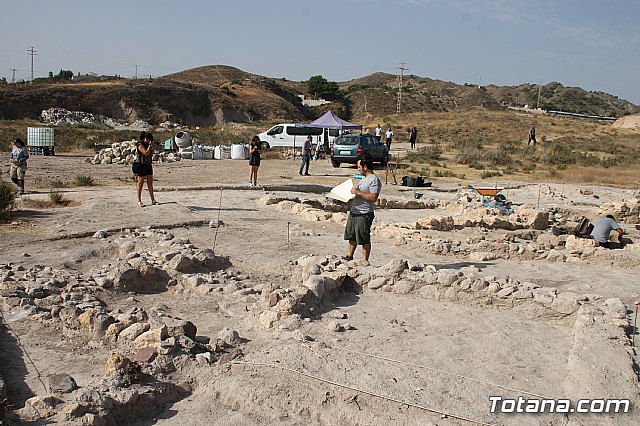 IV Campo de Trabajo Arqueolgico en el yacimiento Las Cabezuelas - 20
