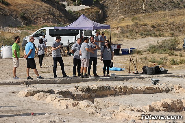 IV Campo de Trabajo Arqueolgico en el yacimiento Las Cabezuelas - 39