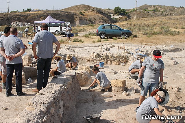 IV Campo de Trabajo Arqueolgico en el yacimiento Las Cabezuelas - 43