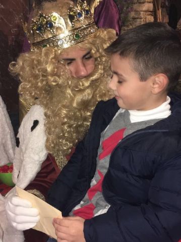 La Hermandad de Jess en el Calvario y Santa Cena recibe en Ao Nuevo la visita de SSMM los Reyes Magos  - 30