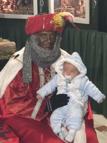 La Hermandad de Jess en el Calvario y Santa Cena recibe en Ao Nuevo la visita de SSMM los Reyes Magos  - 38