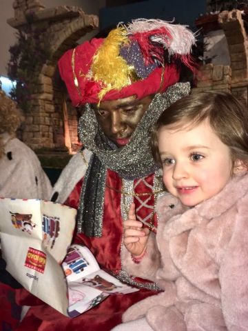 La Hermandad de Jess en el Calvario y Santa Cena recibe en Ao Nuevo la visita de SSMM los Reyes Magos  - 54