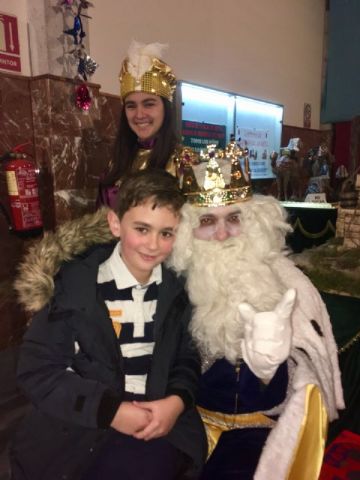 La Hermandad de Jess en el Calvario y Santa Cena recibe en Ao Nuevo la visita de SSMM los Reyes Magos  - 59