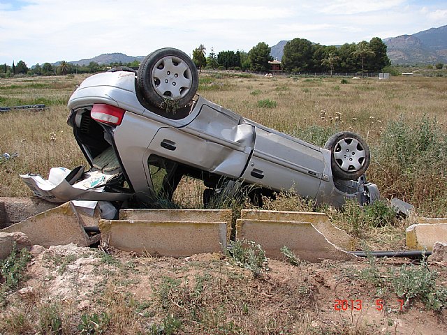 Denuncian el estado calamitoso del camino de los Yesares, en la diputacin de Mort - 3